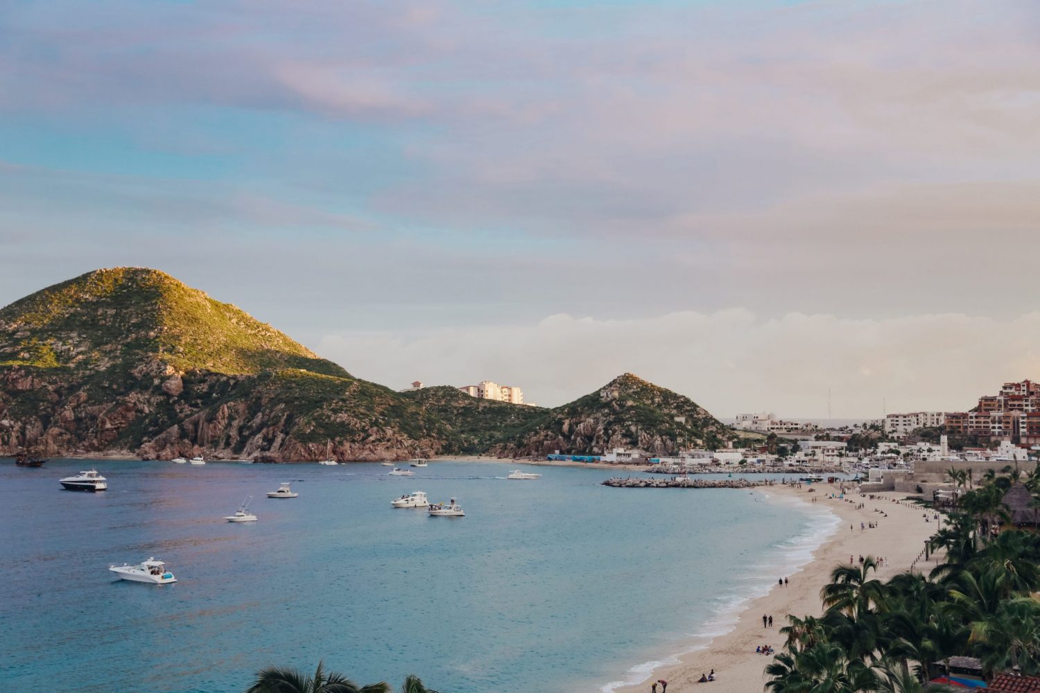 DIe traumhafte Bucht von Cabo San Lucas. Foto: Los Cabos Tourism Board