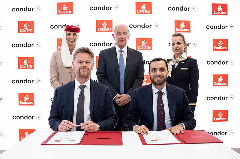 Arbeiten noch intensiver zusammen: Condor-Chef Peter Gerber, Emirates-Chef Tim Clark und Adnan Kazim, Chief Commercial Officer bei Emirates. Foto: Emirates